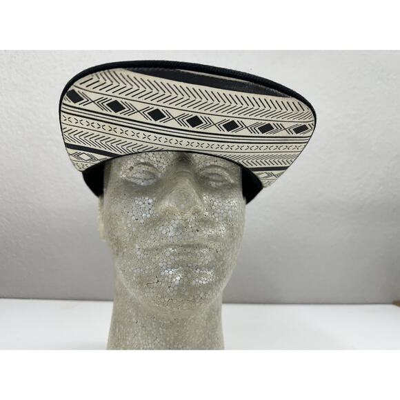 Adidas NBA Chicago Bulls Hat Black Embroidered Logo Aztec Flat Brim Adjustable - Picture 3 of 11